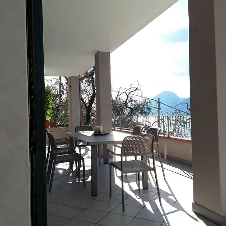 Casa Punta Veleno Brenzone sul Garda