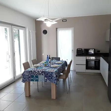 Casa Punta Veleno Brenzone sul Garda