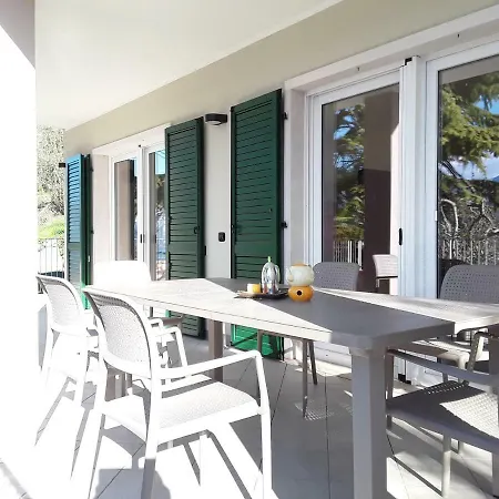 Casa Punta Veleno アパート